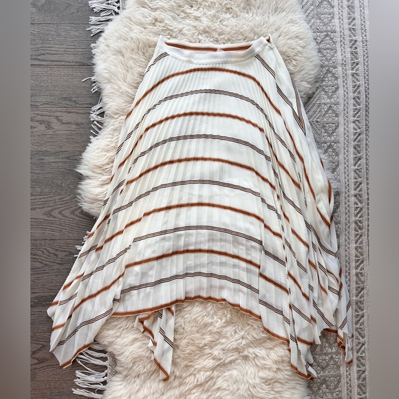 H&M Pleated Handkerchief Hem Stripe A-line Skirt - Picture 3 of 7